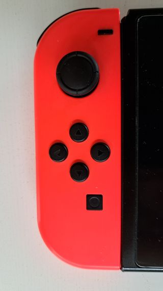 Nintendo Switch v2 Azul/Rojo Especial