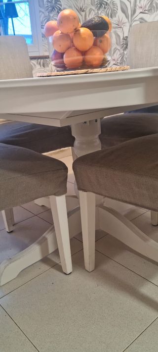 Mesa Redonda + 4 Sillas ROSENTORP y KÄTTIL