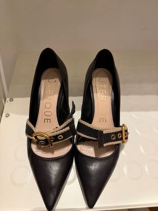 Zapatos Uterque Negros Tacón Tira Hebilla Dorada