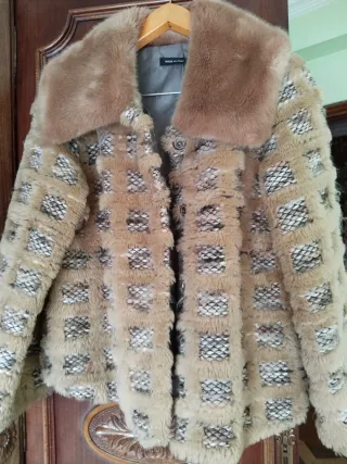 Chaqueta de cuadros efecto pelo