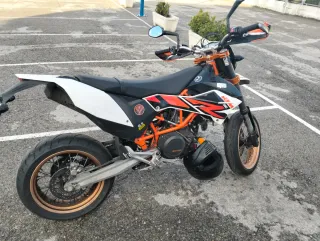 KTM 690 SMC-R Supermotard