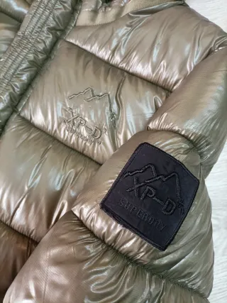 Chaqueta plumífero Superdry verde oliva