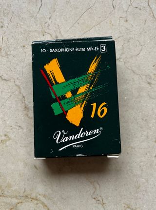 Lote de cañas saxo alto Vandoren V16 Nº 3