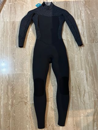 Neopreno Roxy 4:3mm Talla 6 Mujer