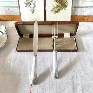 Juego cubiertos vintage – Cuchillo y tenedor