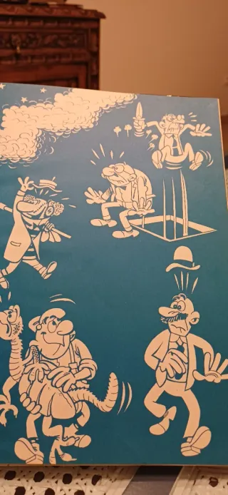 Pepe Gotera y Otilio en el Club de las chapuzas