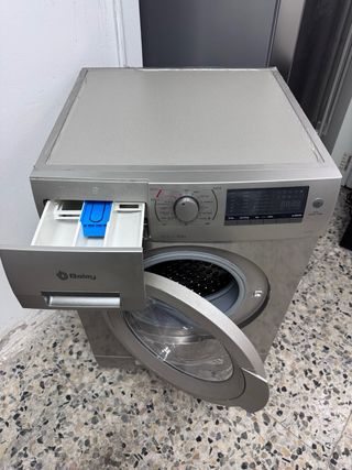 Lavadora Secadora Balay 7/4kg con Garantía y envio