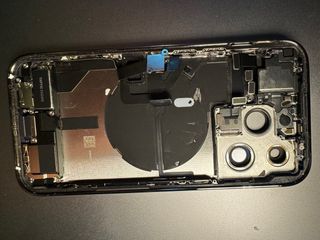 Chasis iPhone 14 Pro Morado