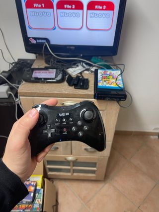 Nintendo Wii U con scatola
