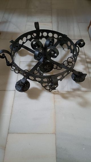 Lámpara de forja artesanal