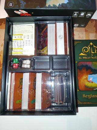 Eila y El Brillo Misterioso Juego de Mesa