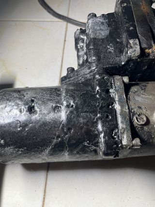 Power Trim Suzuki DF90 08