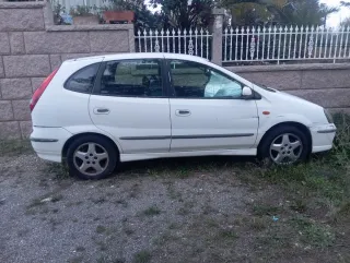 Nissan Almera 2002