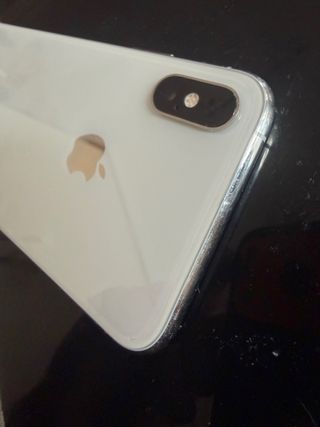 iPhone XS Plata • 64 GB