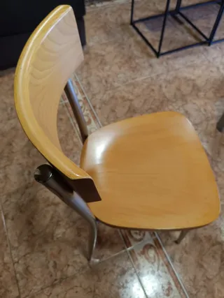 Mesa de cristal extensible y 6 sillas