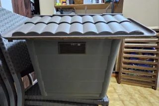 Caseta para perro/gato beige y marrón