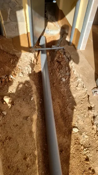 Busco trabajo  de  fontanería  pladur manitas