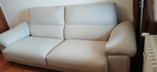 Sofá 3 plazas tela buen estado
