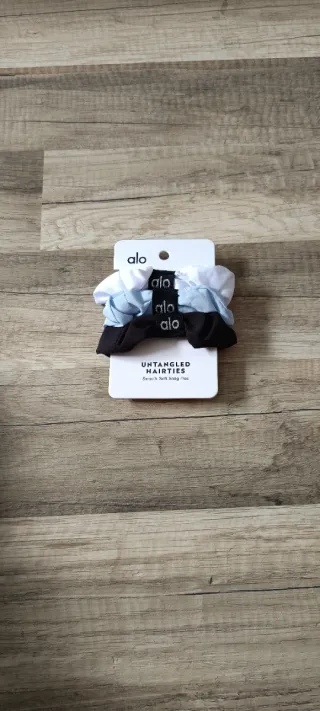 Alo Yoga Elásticos de Cabelo (3 unidades)