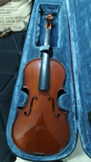 Violín y Guitarra para Restaurar