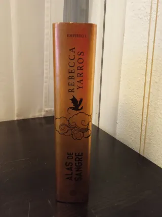 Alas de sangre (Empíreo 1)