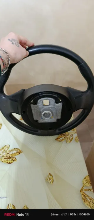 Volante Fiat 500 Sport con comandi