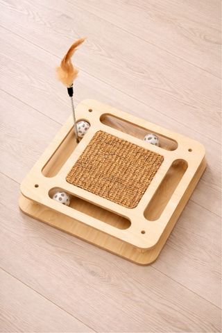 Brinquedo para gato com penas e bolas