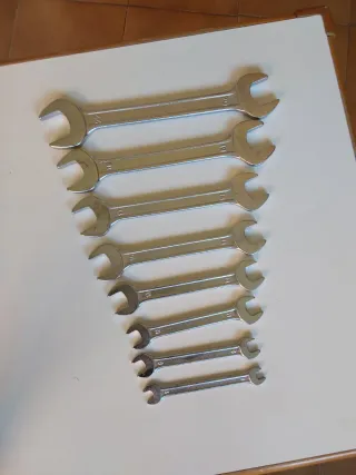 JUEGO DE LLAVES FIJAS