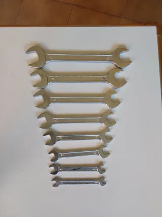 JUEGO DE LLAVES FIJAS