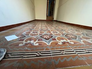 Suelo hidráulico antiguo 20x20 cm