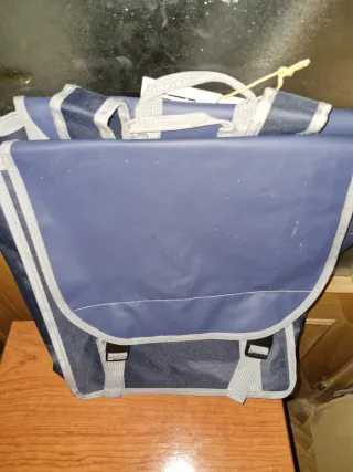 Pack  sillín, bomba y ciclocomputador y alforjas