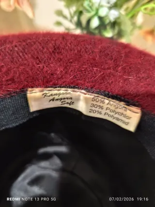 Cappello bordeaux Angora Soft