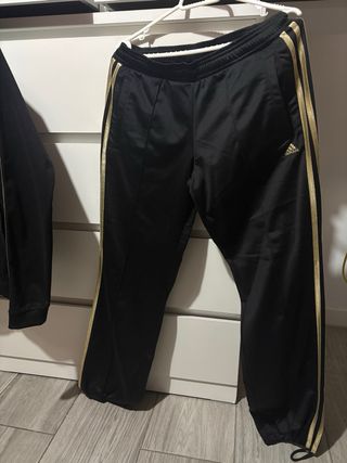 Conjunto Chándal Adidas Negro y Dorado