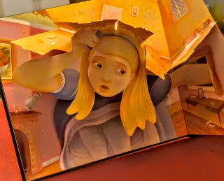 LIBRO POP-UP-MÚSICA-SONIDOS "ALICIA EN EL PAÍS..".