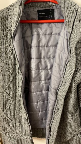 Chaqueta Pull and Bear Gris