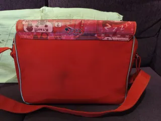 Mochila Pucca Wonder Pucca!! Tamaño: 38x28x10