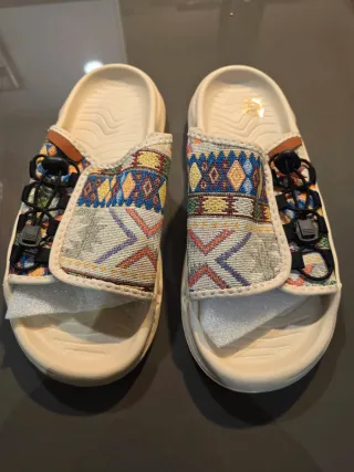 Sandalias Hombre Talla 44 Beige Sin Estrenar