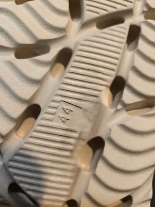 Sandalias Hombre Talla 44 Beige Sin Estrenar