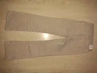 Pantalones vaqueros niña