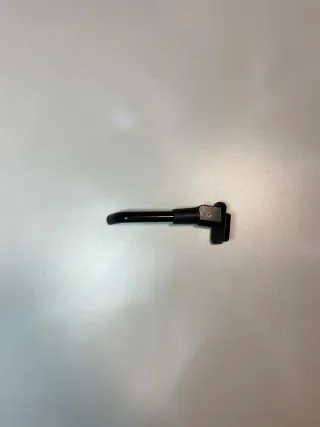 Pata de cabra metálica para patinete