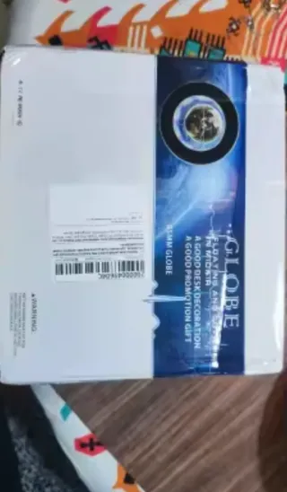 Globo terráqueo flotante con luces LED