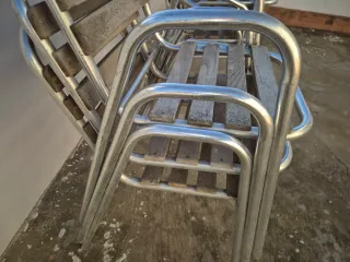 Conjunto  Sillas Metal y Madera