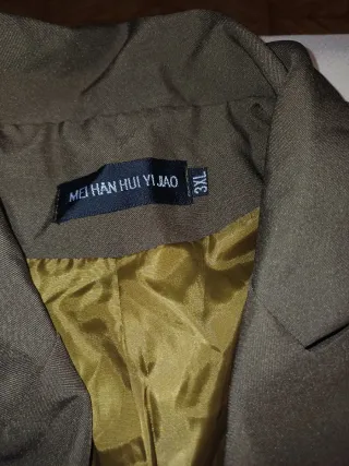 Chaqueta marrón elegante