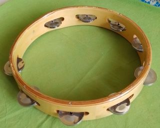 Tamburello in legno con cimbali