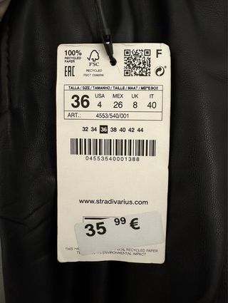 Pantalones efecto cuero, negros