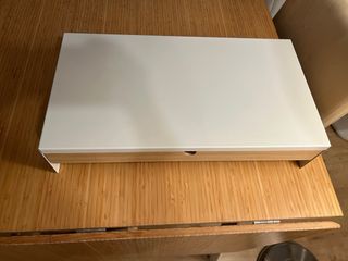 Soporte monitor con cajon organizador escritorio