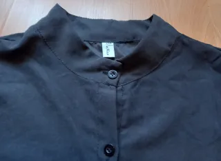Camisa Cuello Mao Hombre Piel Melocotón Negra.