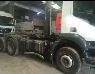 Mercedes-Benz axor  2008