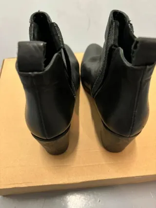 Botines Pedro Miralles Negros Mujer