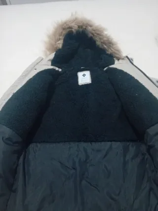 Abrigo niño TEX con capucha y pelo